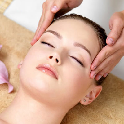 Ansigtsmassage hos Massage Randers